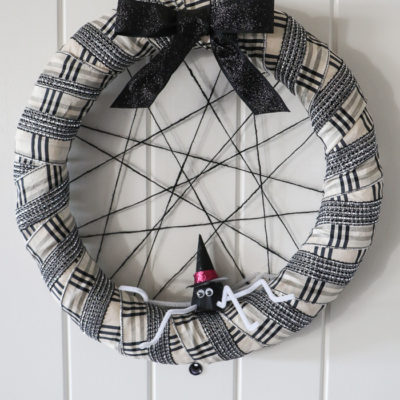 Easy Halloween Spider Web Wreath